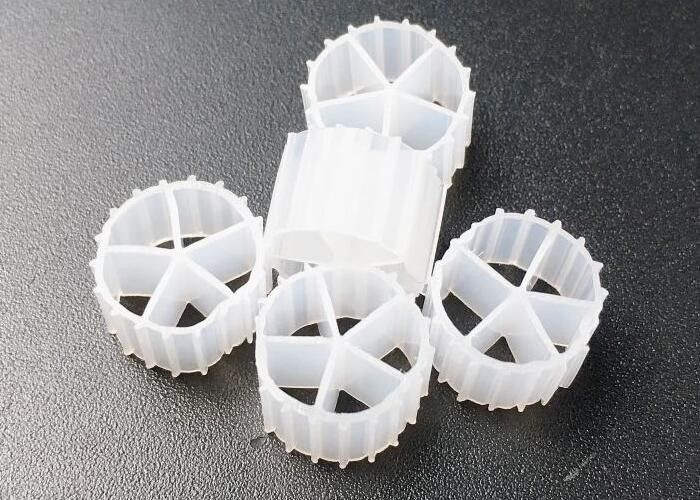 MBBR Ball Shock Plastic Filter Media BOD / COD And Nitrogen Removal