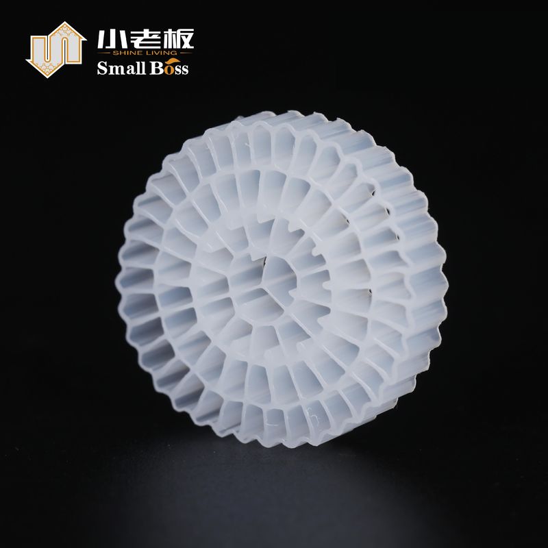 Sample 75 Holes Large Surface Area White Reliable MBBR Media Bio Filter Media For RAS