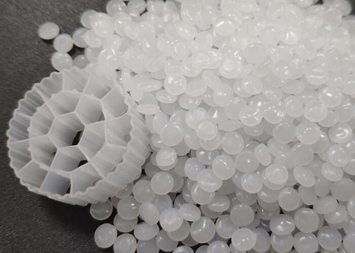 White Color MBBR Media With Virgin HDPE Material And 25*12mm Size For Waste Water Treatment