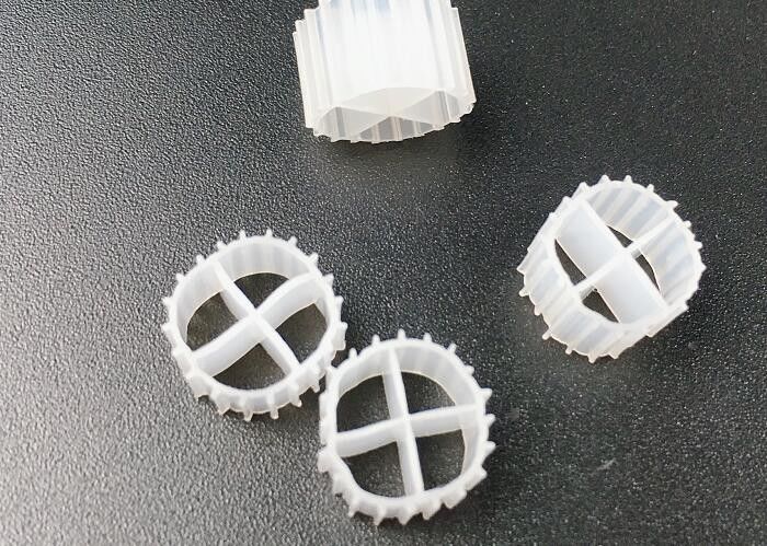 Anaerobic Tank Environmental Friendly MBBR Filter Carrier Floating Media For Shrimp Farm