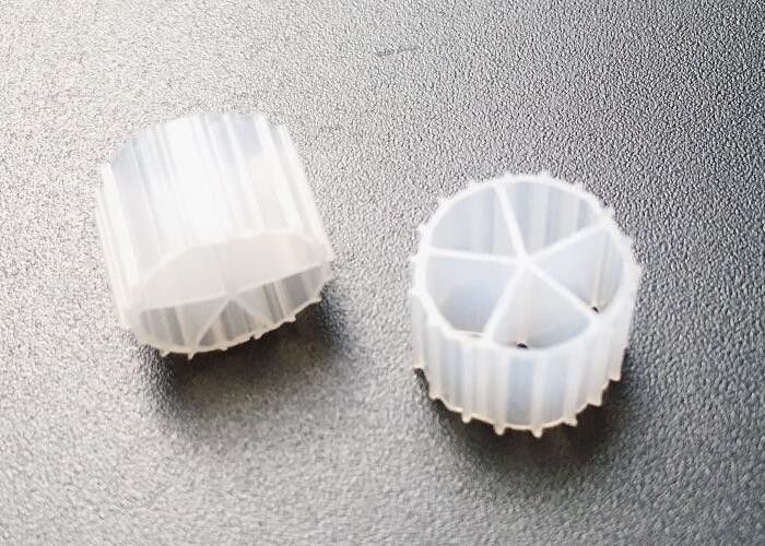 Small Boss MBBR Filter Media 20 Year Long Life Span For RAS