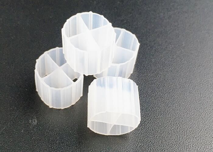 Fish Pond Water Treatment MBBR Carrier Bio Filter Media In White Color