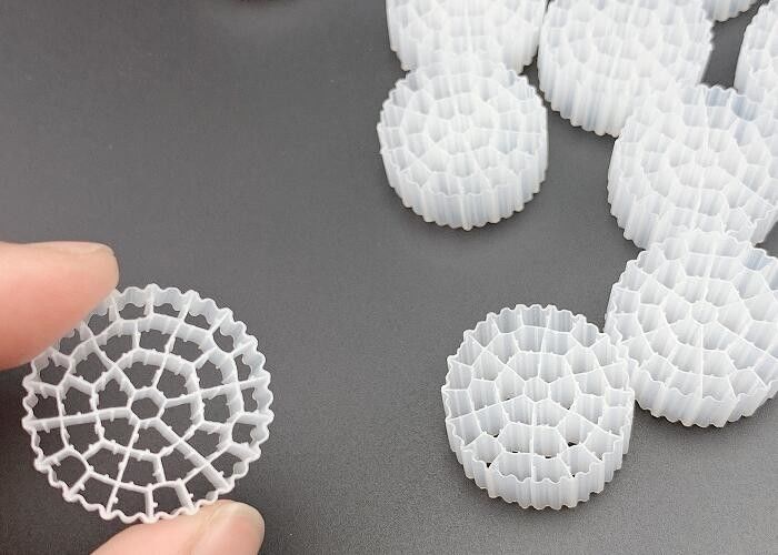 MBBR Bio Ball Sewage Treatment Plastic Filter Media 25*10MM