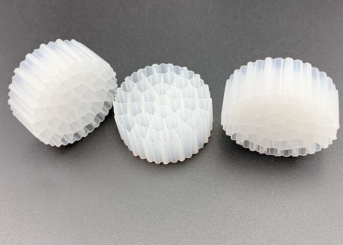 FDA PE37 25*10MM White HDPE MBBR Floating Filter Media