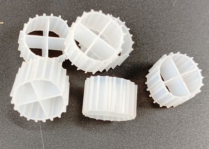White Color MBBR Media Biofilm Carrier With Super Decarburization And Virgin HDPE Material