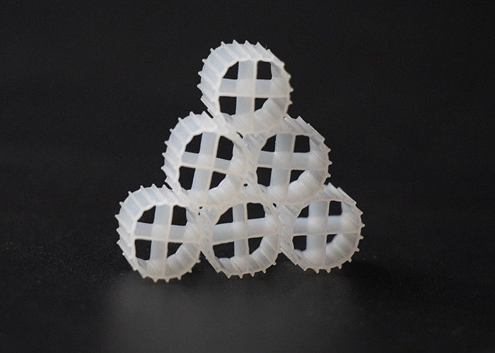 Shockproof K1 Filter Media Koi Pond Bio Filter Lower Energy Consumption MBBR Floating Biomass Carrier