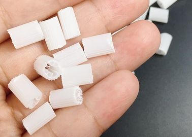 White Moving Bed Plastic Filter Media 20 Years Life Span With Virgin HDPE Material